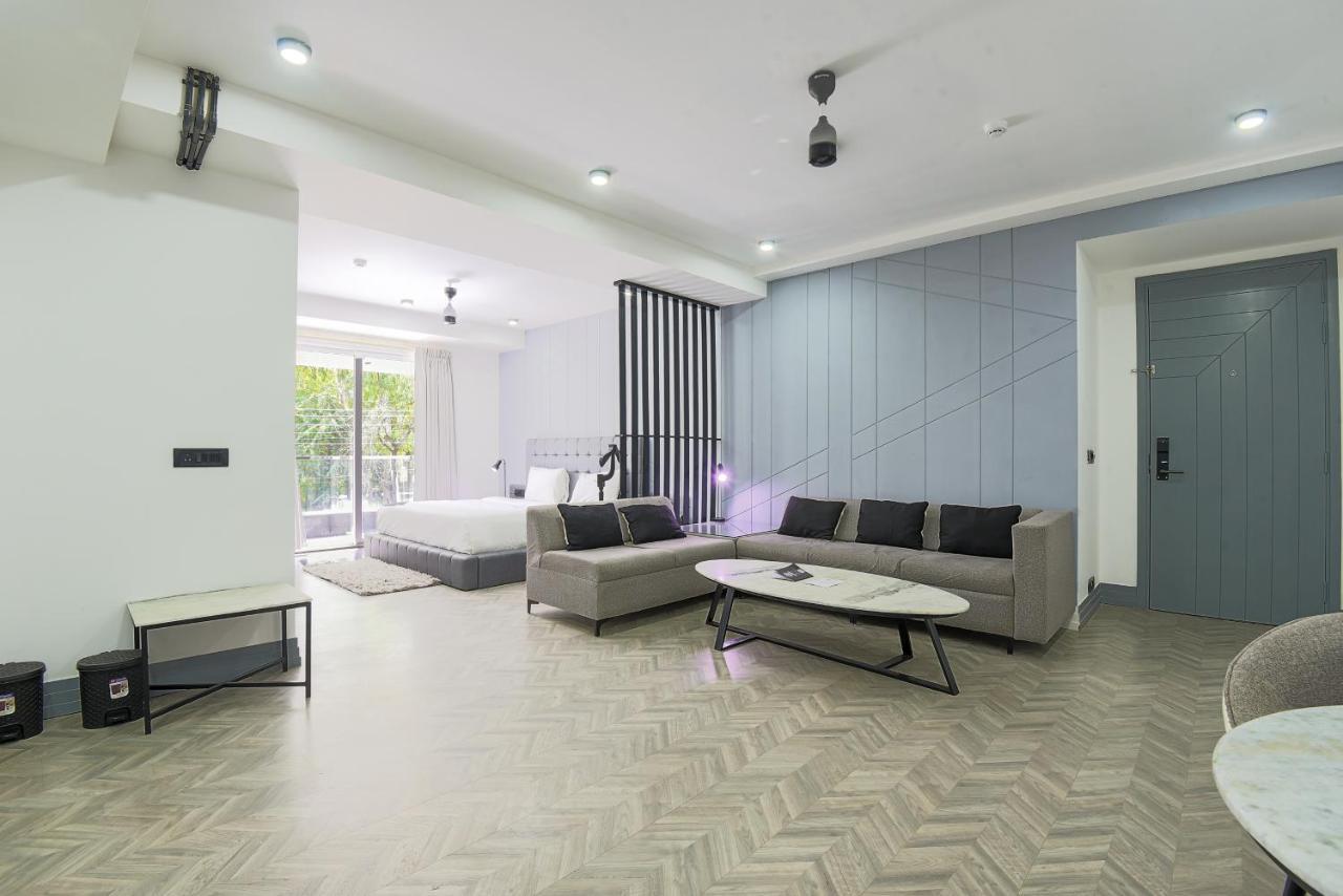 Bedchambers Serviced Apartments - Cyber City Gurgaon Buitenkant foto