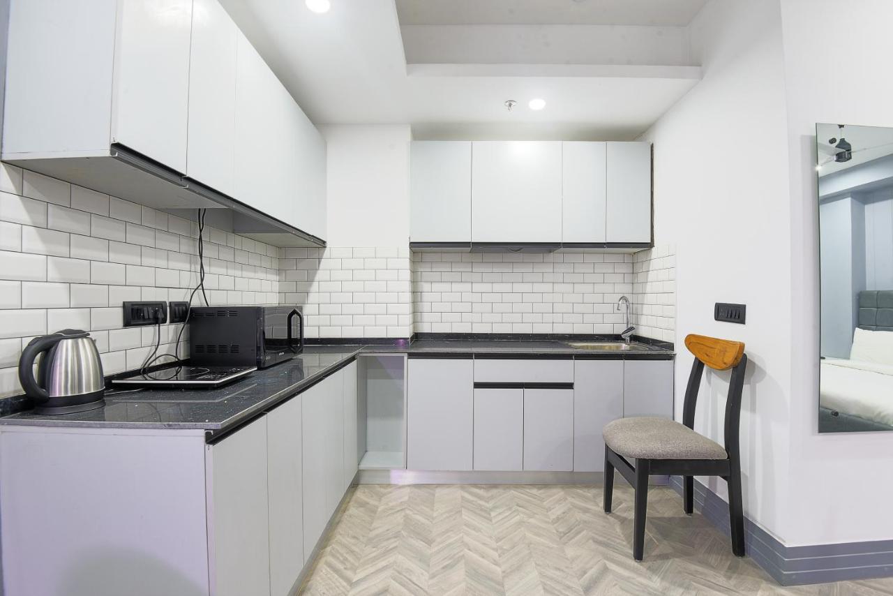 Bedchambers Serviced Apartments - Cyber City Gurgaon Buitenkant foto