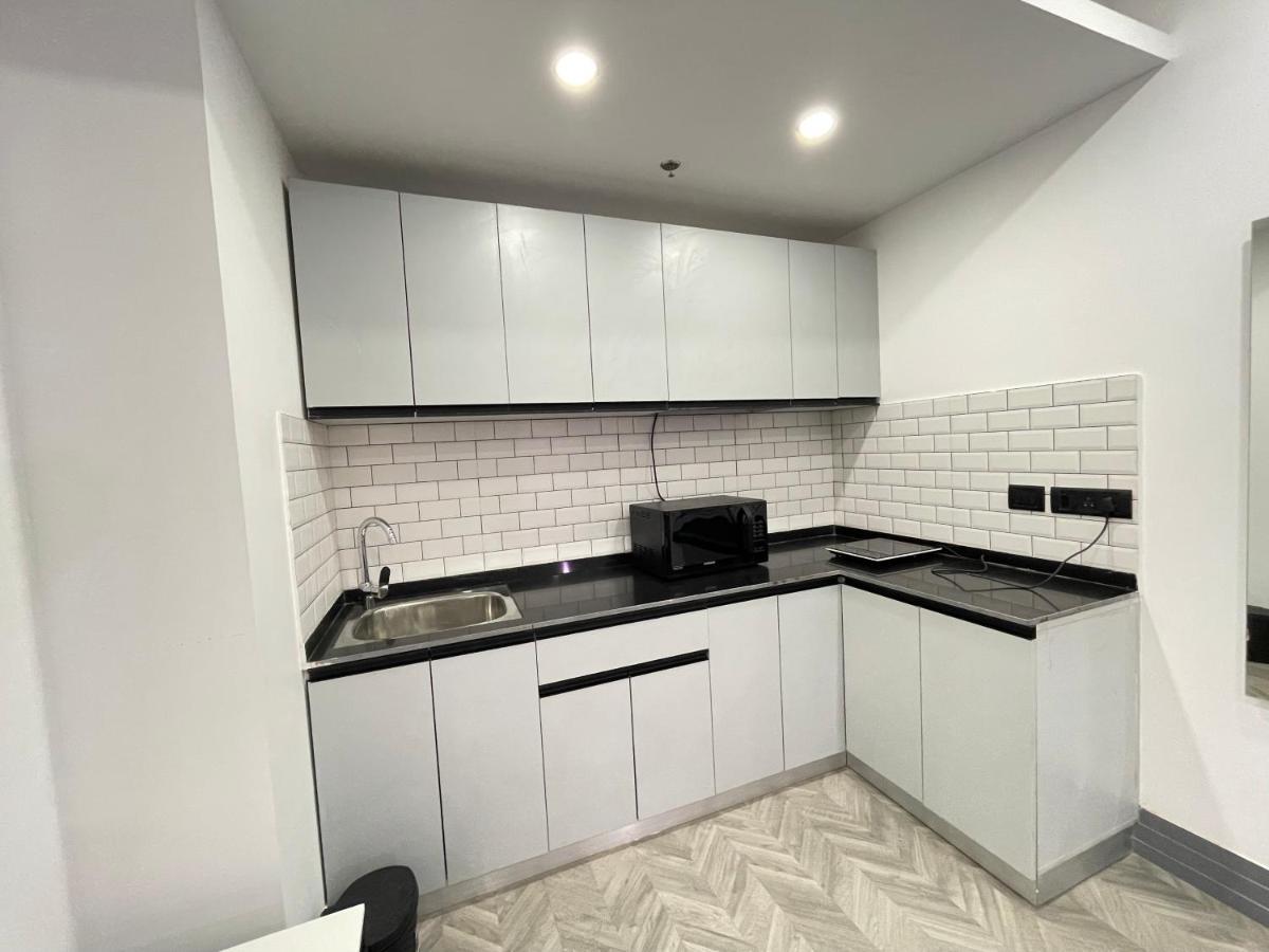 Bedchambers Serviced Apartments - Cyber City Gurgaon Buitenkant foto